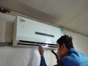 大方格力空调电话是多少