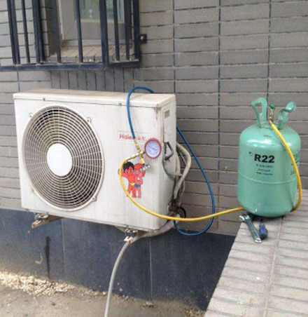 大方空调加氟
